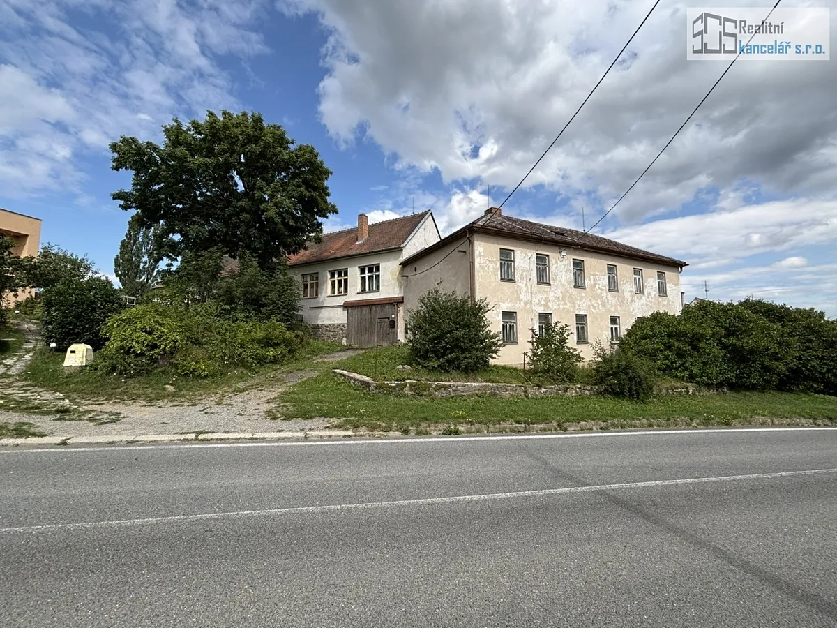 Prodej rodinného domu 620 m², pozemek 1319 m²